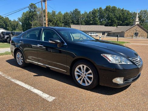 Used 2011 Lexus ES 350 FWD image 2