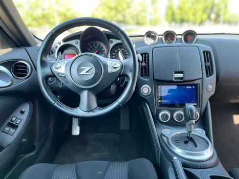 Used 2014 Nissan 370Z Coupe w/ Sport Package RWD image 19