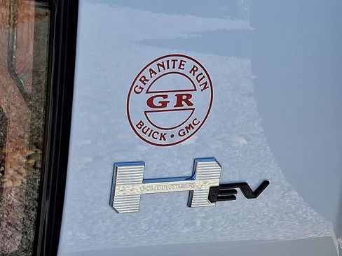 New 2026 GMC Hummer EV SUV image 8