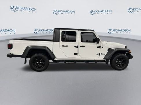 Used 2020 Jeep Gladiator Sport w/ Quick Order Package 24S image 6