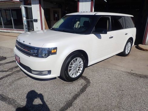 Used 2015 Ford Flex SEL w/ Equipment Group 202A AWD/4WD image 2