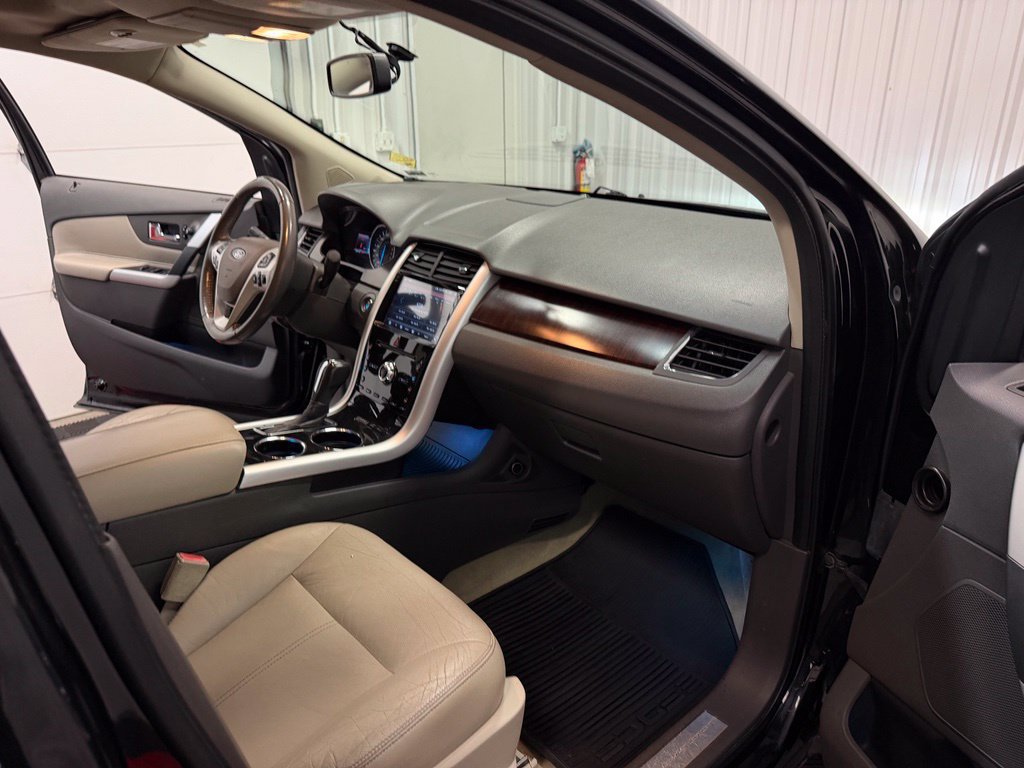 Used 2011 Ford Edge Limited w/ 302A Rapid Spec Order Code AWD/4WD image 52