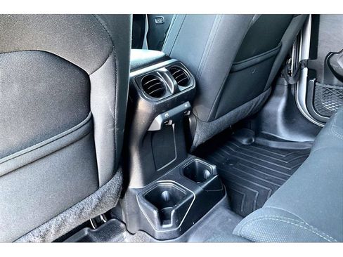 Used 2019 Jeep Wrangler Unlimited Sport S AWD/4WD image 10