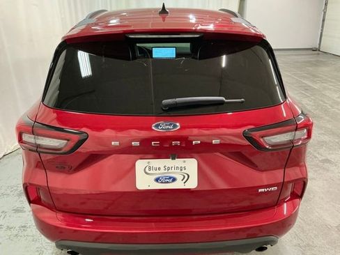 Used 2024 Ford Escape ST-Line w/ Tech Pack #1 AWD/4WD image 4