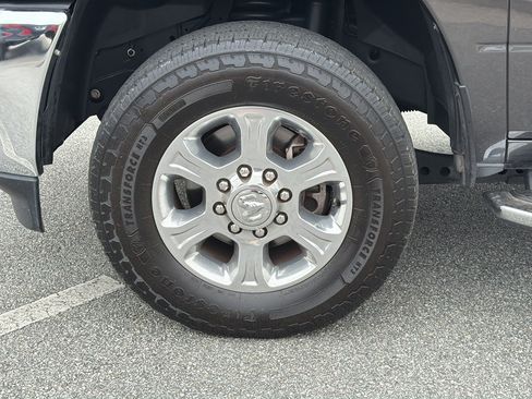 Used 2024 RAM 2500 Big Horn AWD/4WD image 33