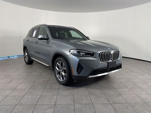 Used 2024 BMW X3 xDrive30i w/ Premium Package AWD/4WD image 7