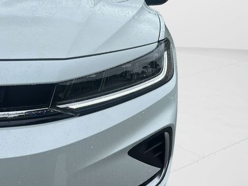 New 2026 Volkswagen Jetta SE image 17