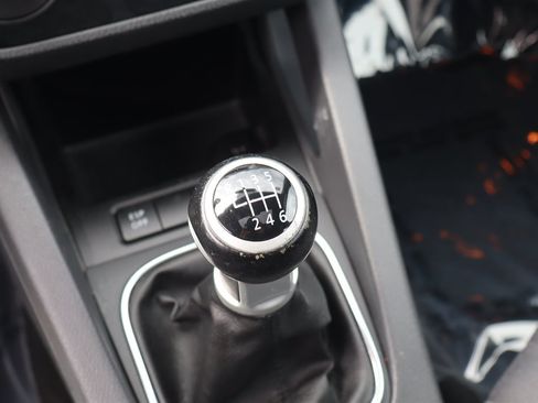Used 2009 Volkswagen Jetta GLI FWD image 27