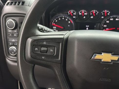 Used 2022 Chevrolet Silverado 1500 Custom AWD/4WD image 22