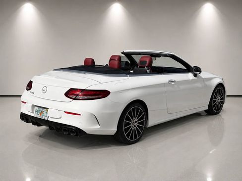 Used 2022 Mercedes-Benz C 300 Cabriolet image 2