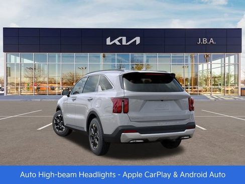 New 2026 Kia Sorento S image 4