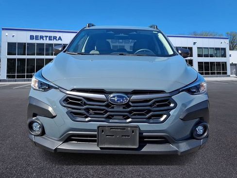 Used 2024 Subaru Crosstrek 2.0i Premium AWD/4WD image 2