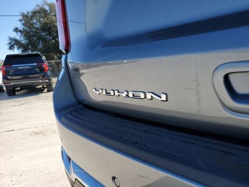 New 2026 GMC Yukon XL Denali w/ Sun & Power Step Package image 8