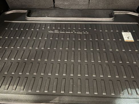 Used 2021 Toyota 4Runner Venture w/ Moonroof Package image 35