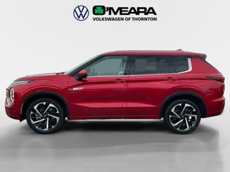 Used 2024 Mitsubishi Outlander SEL video 2