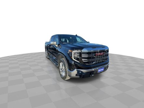 New 2026 GMC Sierra 1500 SLT w/ SLT Premium Plus Package AWD/4WD image 2