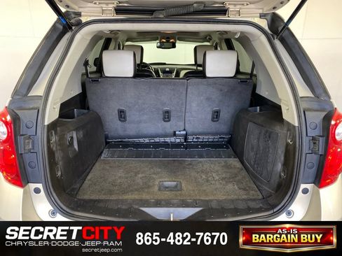 Used 2010 Chevrolet Equinox LT w/ Chrome Appearance Package AWD/4WD image 28