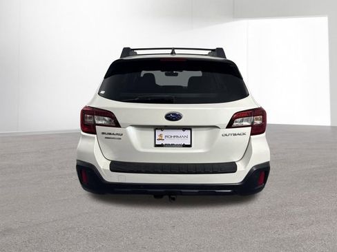 Used 2018 Subaru Outback 2.5i Limited image 32
