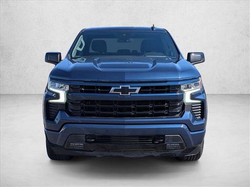 Used 2022 Chevrolet Silverado 1500 RST AWD/4WD image 2