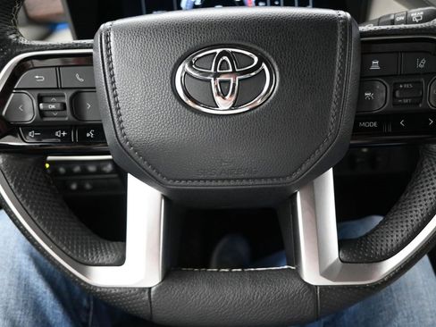 Used 2023 Toyota Sequoia Capstone image 27