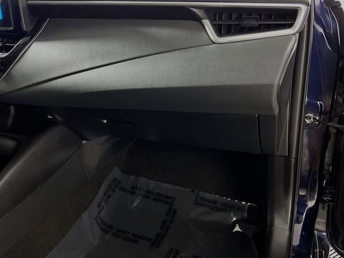 Used 2024 Toyota Corolla LE FWD image 35