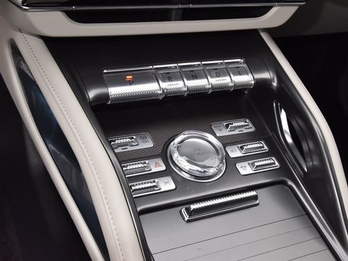 New 2026 Lincoln Nautilus Premier image 31