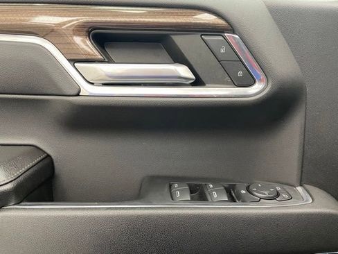 Certified 2024 Chevrolet Silverado 1500 RST w/ Convenience Package II AWD/4WD image 13