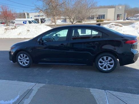 Certified 2024 Toyota Corolla LE image 7