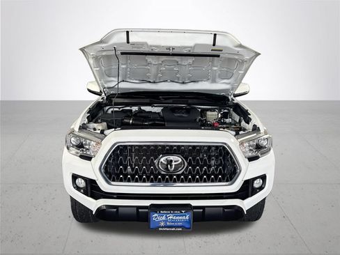 Used 2019 Toyota Tacoma TRD Off-Road w/ Technology Package AWD/4WD image 21