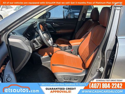 Used 2019 Nissan Rogue SL w/ Premium Package FWD image 9