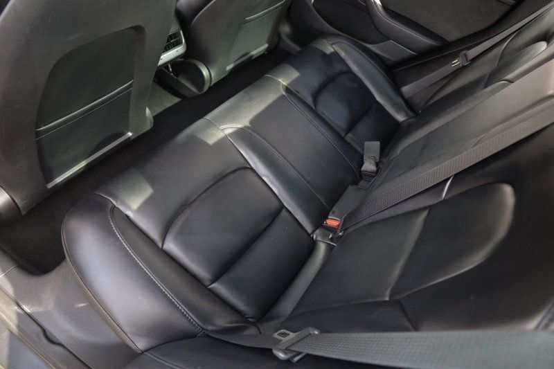 Used 2023 Tesla Model 3 Standard Range RWD image 13