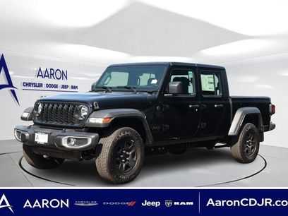 New 2026 Jeep Gladiator Sport