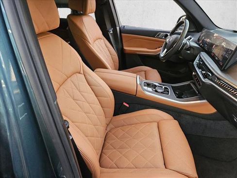 Used 2024 BMW X5 xDrive40i w/ Premium Package image 23