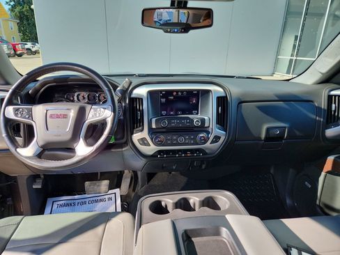 Used 2014 GMC Sierra 1500 SLT w/ SLT Crew Cab Value Package AWD/4WD image 19