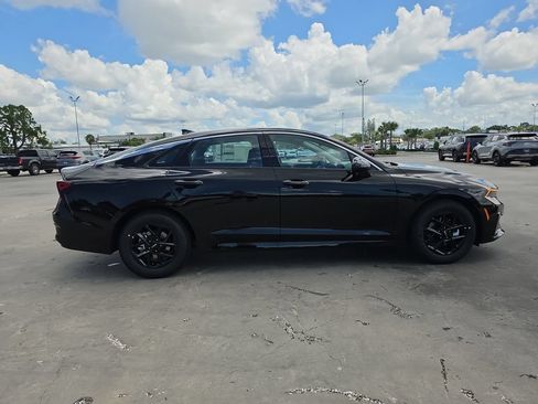 New 2026 Kia K5 LXS FWD image 9