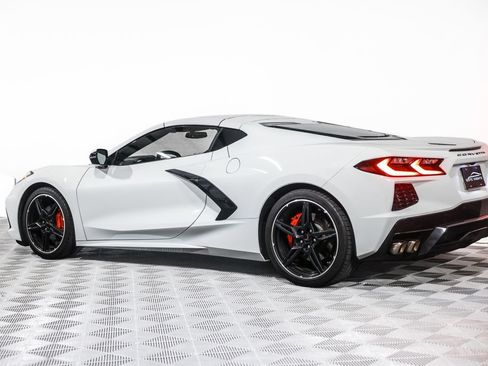 Used 2022 Chevrolet Corvette Stingray Coupe w/ 1LT RWD image 15