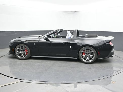 New 2026 Ford Mustang GT Premium w/ GT Performance Package RWD image 6