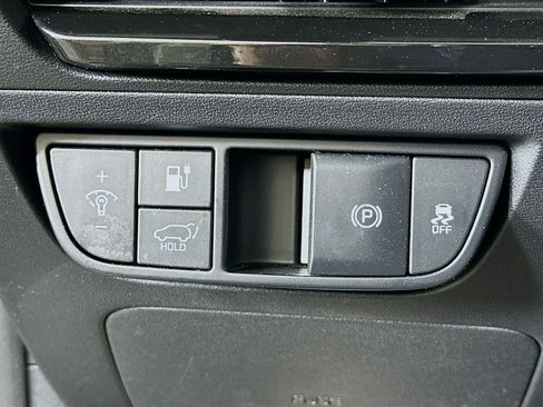 Used 2024 Kia EV6 Wind w/ Wind Technology Package AWD/4WD image 17