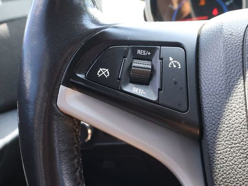 Used 2015 Chevrolet Cruze LT FWD image 15
