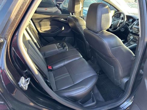 Used 2012 Ford Focus Titanium FWD image 15