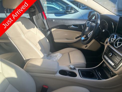 Certified 2019 Mercedes-Benz GLA 250 image 16