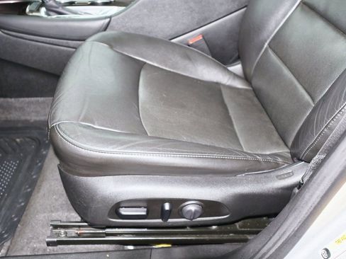 Used 2020 Chevrolet Malibu Premier image 8