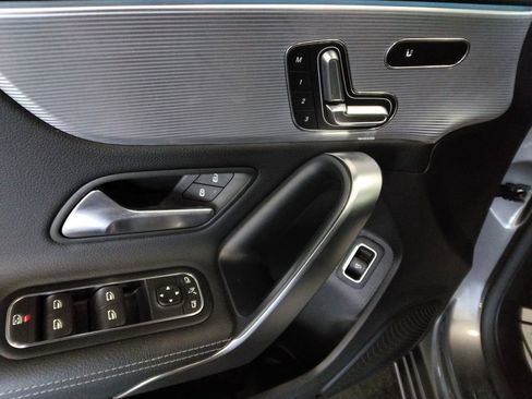 Used 2022 Mercedes-Benz A 220 A 220 image 29