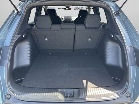 Used 2025 Honda HR-V Sport image 32