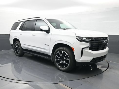 Used 2022 Chevrolet Tahoe RST w/ Luxury Package AWD/4WD image 23