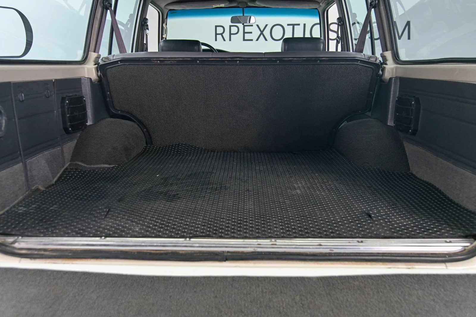 Used 1988 Toyota Land Cruiser AWD/4WD image 21