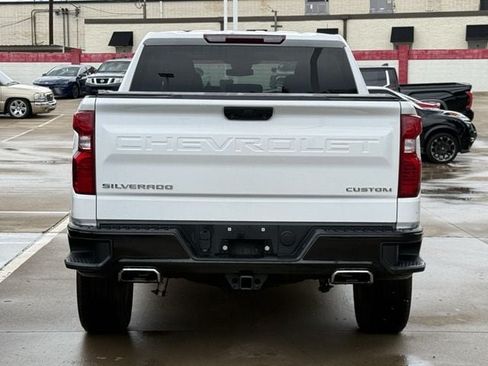Used 2024 Chevrolet Silverado 1500 Custom Trail Boss AWD/4WD image 5