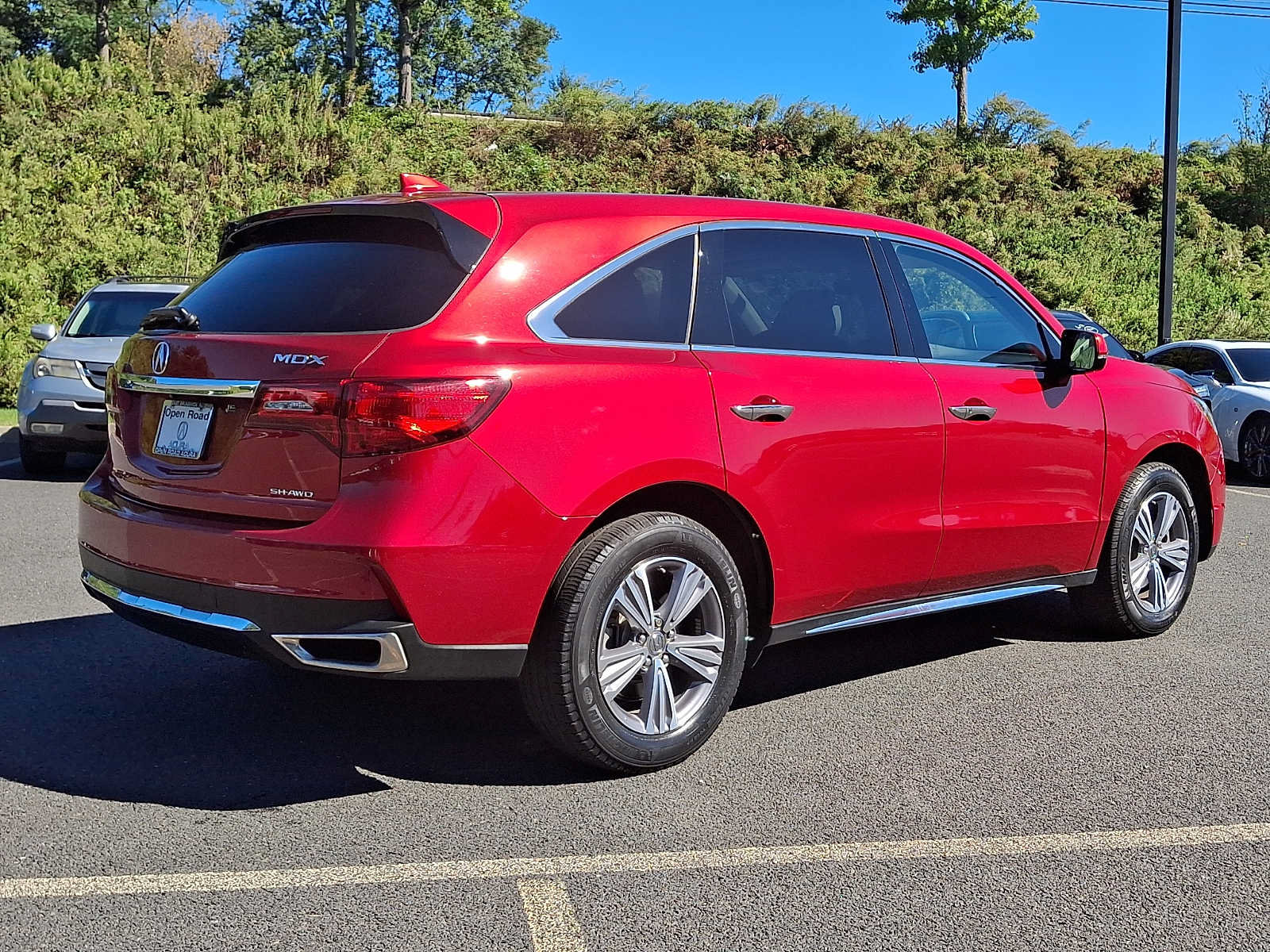 Used 2020 Acura MDX SH-AWD image 6