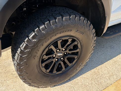 Used 2024 Ford F150 Raptor AWD/4WD image 5