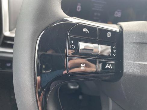 New 2026 Kia Sorento X-Line EX image 17